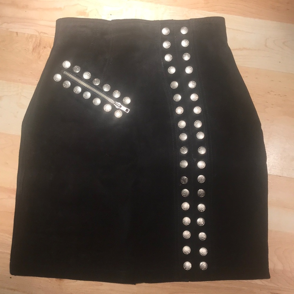 Vintage 80s CHIA suede skirt.